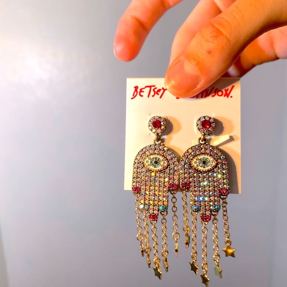 NWT Betsey Johnson Mystic Hamsa Evil Eye Protection crystal earrings . - Picture 6 of 6